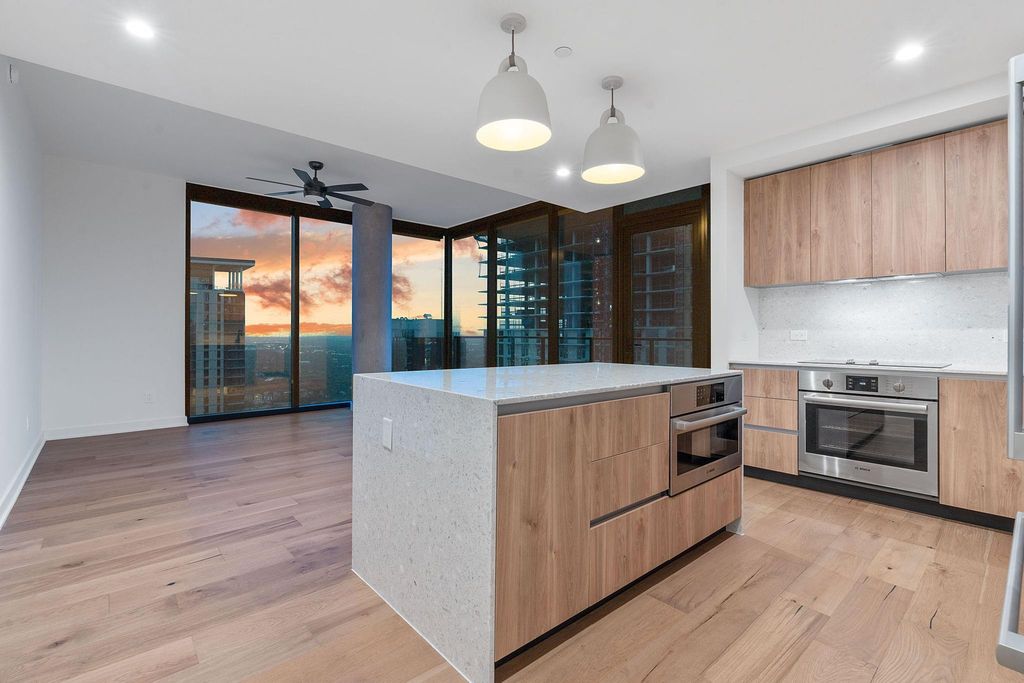 84 East Ave 3809, Austin, TX 78701