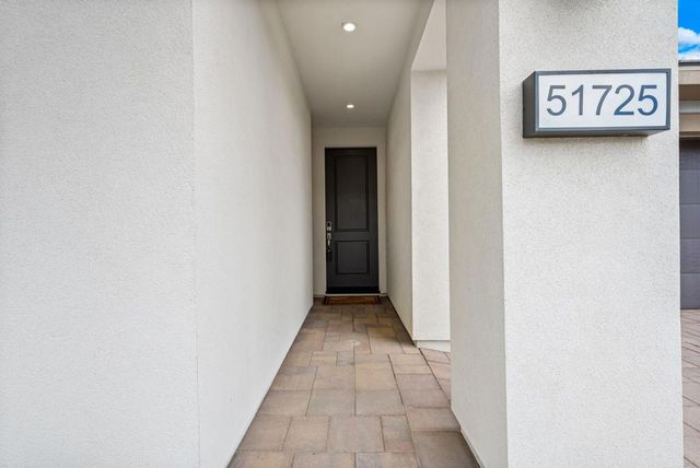 51725 Ponderosa Drive, Indio, CA 92201