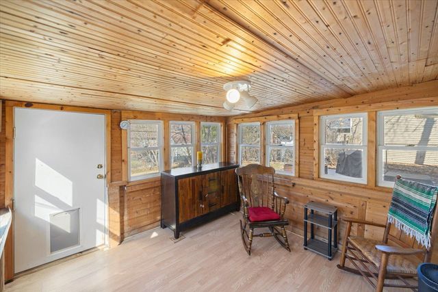 2559 Herschel Street, Roseville, MN 55113