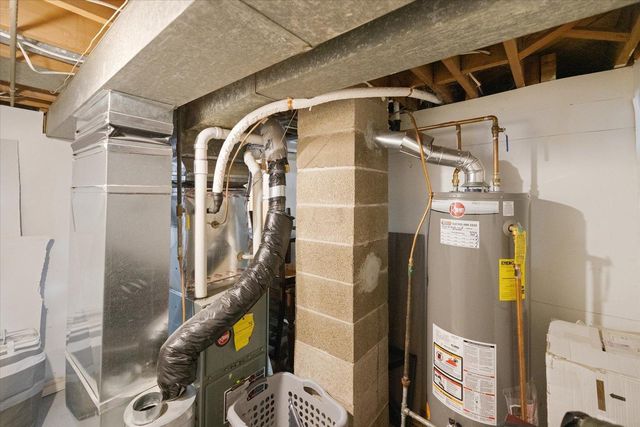 2559 Herschel Street, Roseville, MN 55113