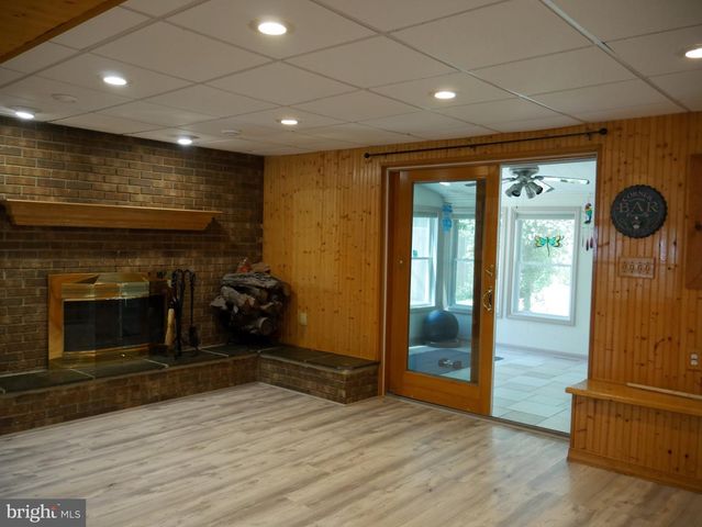 536 CRESTPARK DR, Glen Burnie, MD 21061