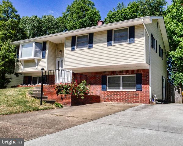 536 CRESTPARK DR, Glen Burnie, MD 21061