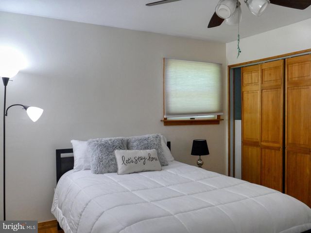 536 CRESTPARK DR, Glen Burnie, MD 21061