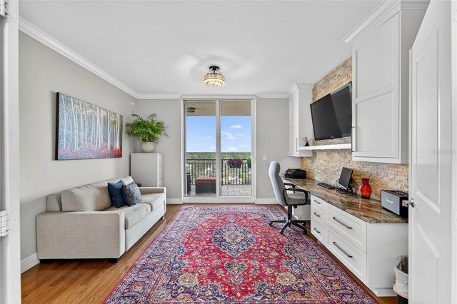 5823 BOWEN DANIEL DRIVE 906, Tampa, FL 33616