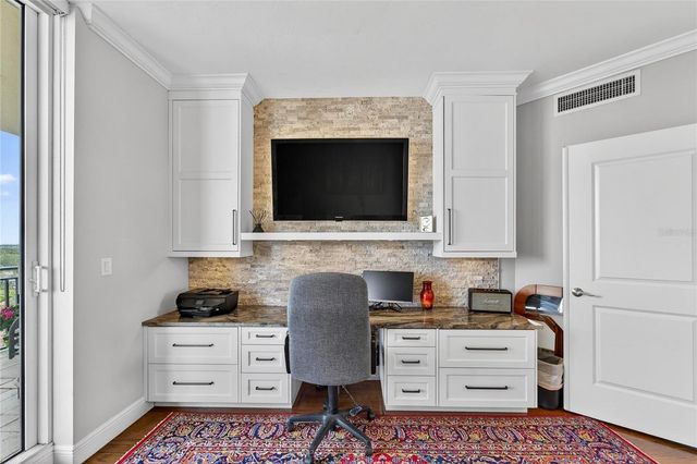 5823 BOWEN DANIEL DRIVE 906, Tampa, FL 33616