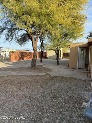 13454 N Adonis Road, Marana, AZ 85658