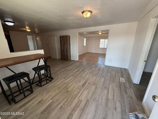 13454 N Adonis Road, Marana, AZ 85658