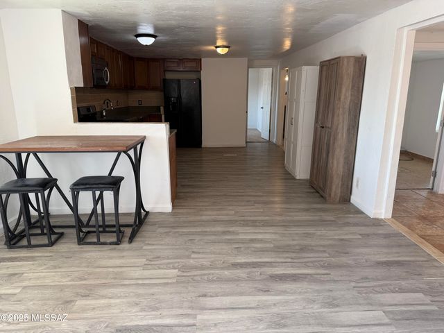 13454 N Adonis Road, Marana, AZ 85658