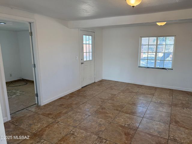 13454 N Adonis Road, Marana, AZ 85658