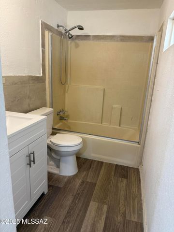 13454 N Adonis Road, Marana, AZ 85658