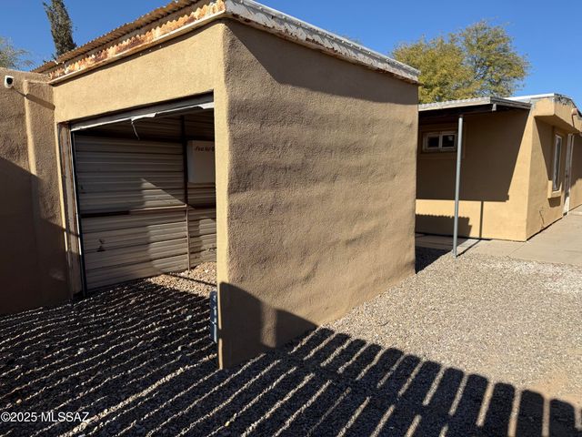 13454 N Adonis Road, Marana, AZ 85658