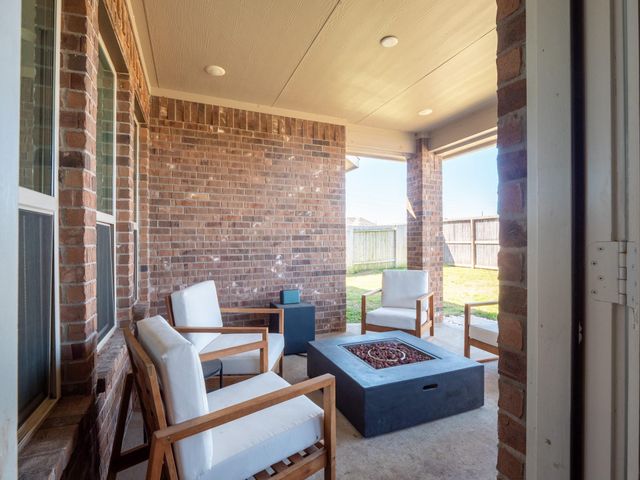 16431 Elkcreek Drive, Hockley, TX 77447