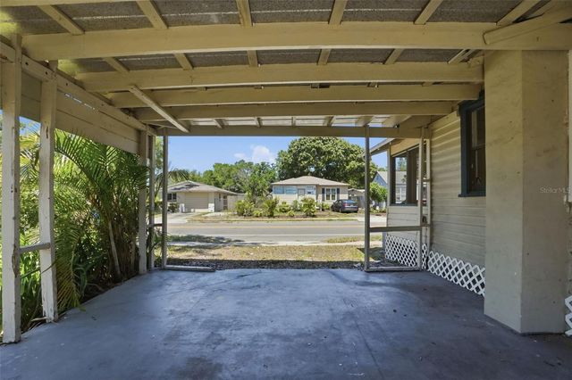 4734 15TH AVENUE S, St Petersburg, FL 33711