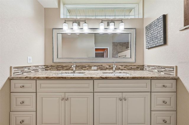 11109 GOLDEN EAGLE AVENUE, Weeki Wachee, FL 34613