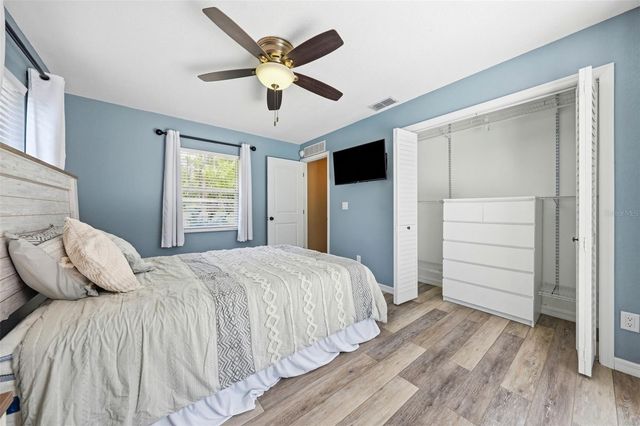 11109 GOLDEN EAGLE AVENUE, Weeki Wachee, FL 34613