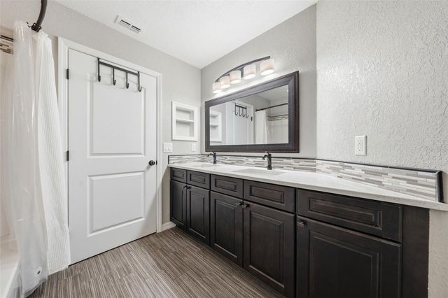 11109 GOLDEN EAGLE AVENUE, Weeki Wachee, FL 34613