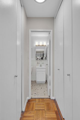 150 E 37th St Apt 6G, New York City, NY 10016