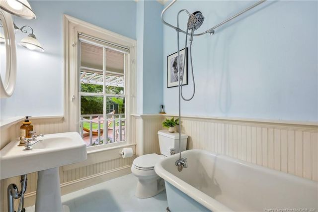 360 S Ashe Street, Southern Pines, NC 28387