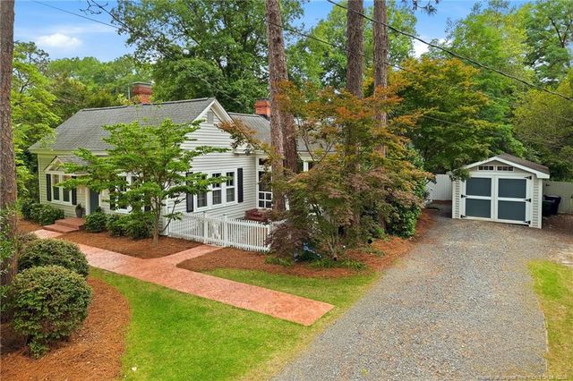 360 S Ashe Street, Southern Pines, NC 28387
