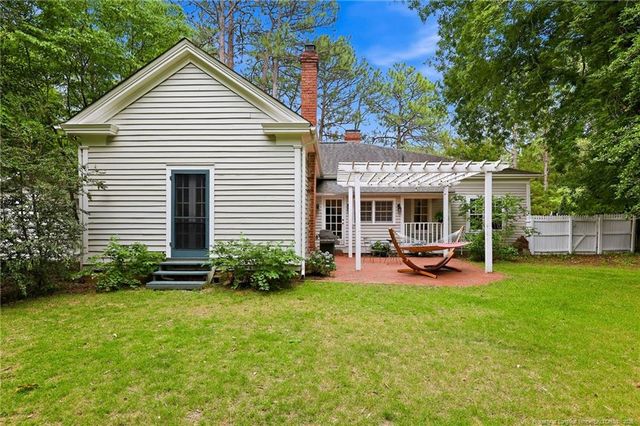 360 S Ashe Street, Southern Pines, NC 28387