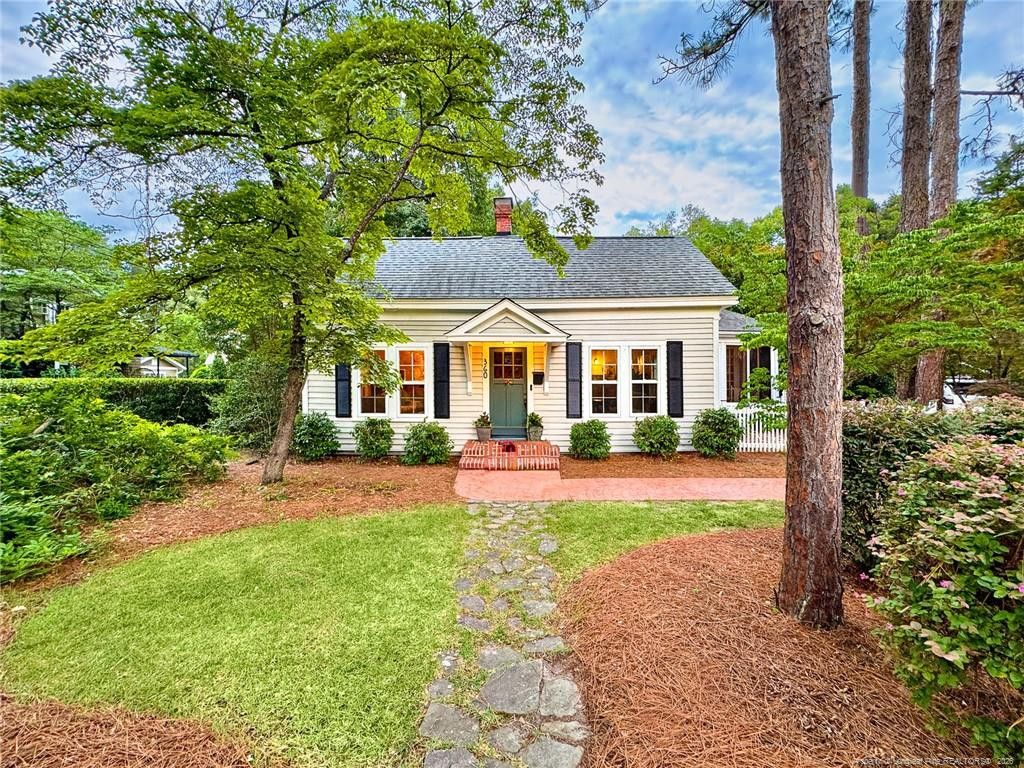 360 S Ashe Street, Southern Pines, NC 28387