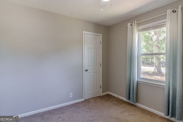 1527 Bennett Road, Grayson, GA 30017