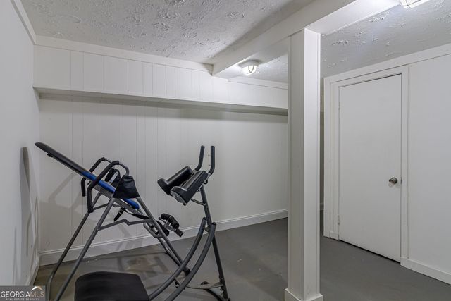 1527 Bennett Road, Grayson, GA 30017