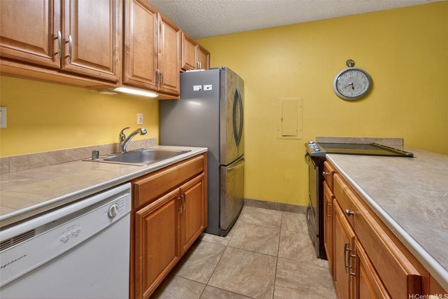 84-688 Ala Mahiku Street 157A, Waianae, HI 96792