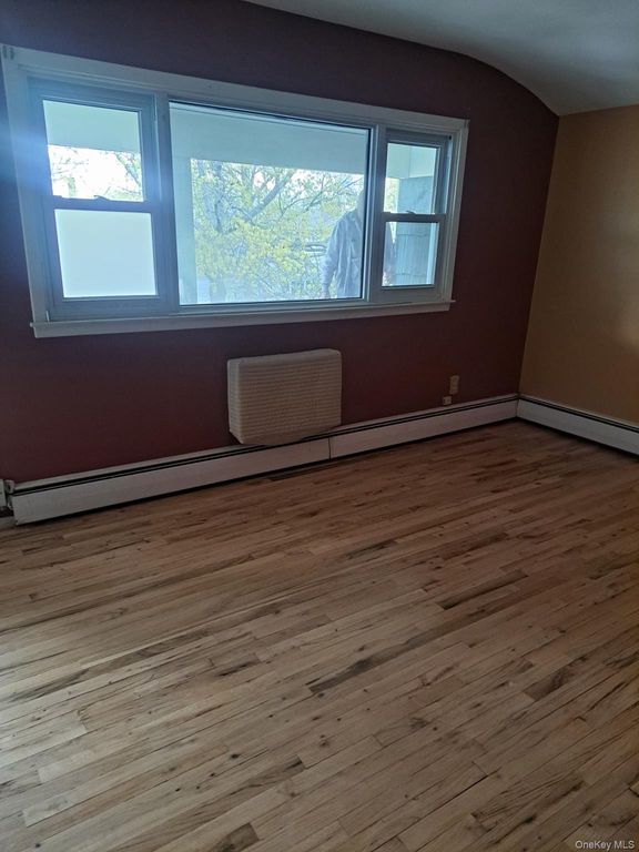 149 23 124 th, South Ozone Park, NY 11420