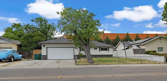 8013 El Cajon St, Stockton, CA 95210