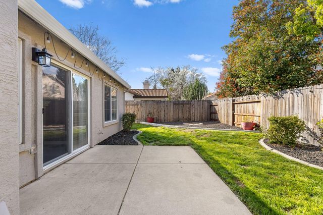 968 Carter St, Folsom, CA 95630