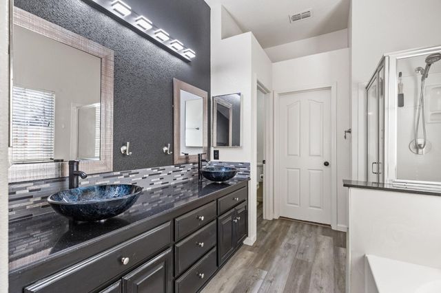 968 Carter St, Folsom, CA 95630