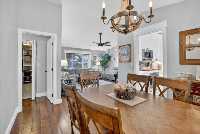 11611 SW 52nd St, Cooper City, FL 33330