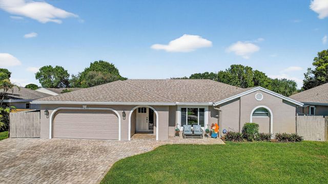 11611 SW 52nd St, Cooper City, FL 33330
