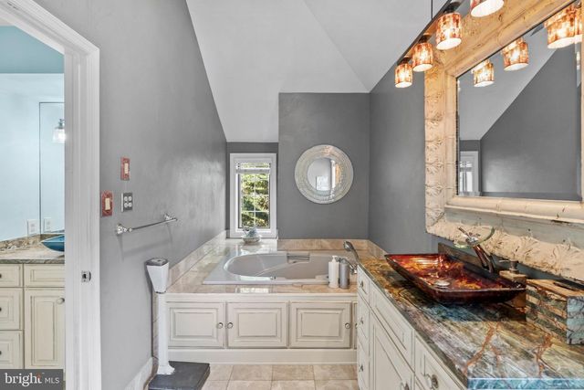 759 APPLEGATE LN, Bryn Mawr, PA 19010
