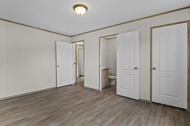 3003 N Middletown Road, Paris, KY 40361