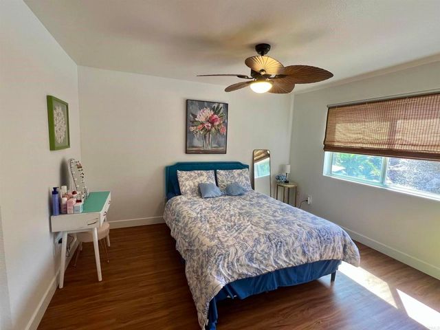 155 Rosebay Drive 37, Encinitas, CA 92024