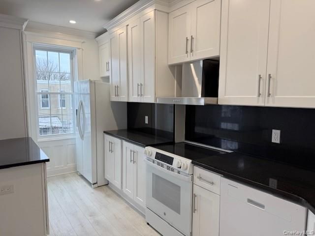 6133 Palmetto Street, Ridgewood, NY 11385