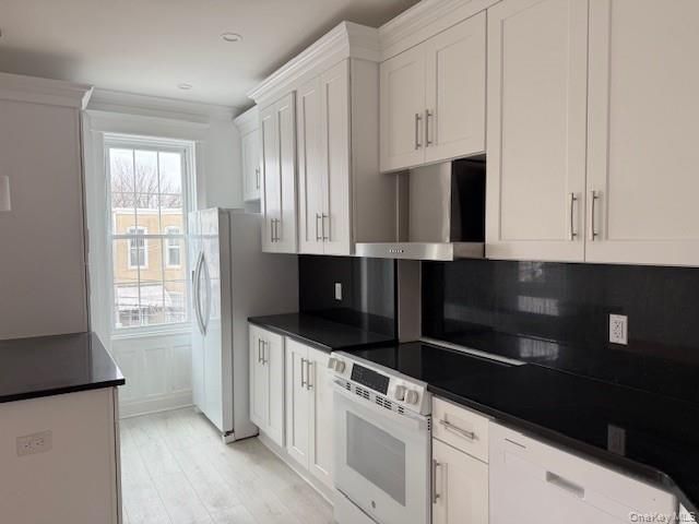 6133 Palmetto Street, Ridgewood, NY 11385