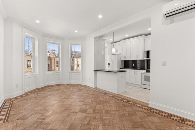 6133 Palmetto Street, Ridgewood, NY 11385