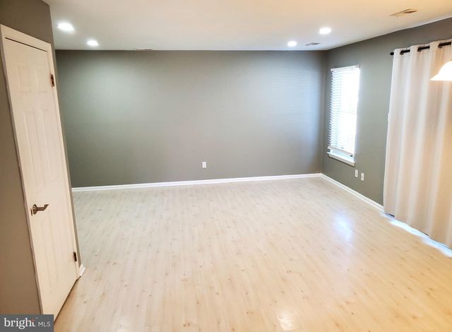 3 BANBURY CT, Southampton, PA 18966