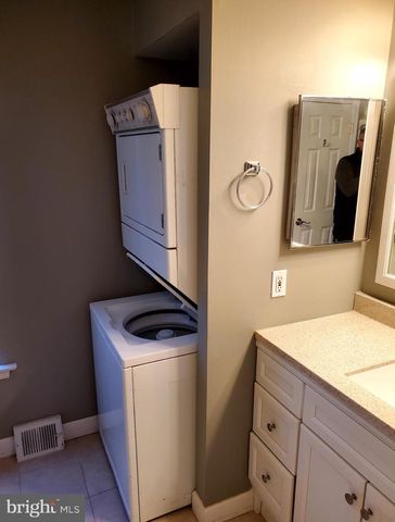 3 BANBURY CT, Southampton, PA 18966