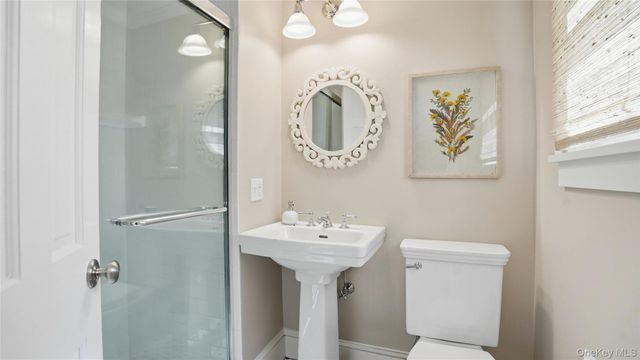 920 Cedar Point Drive E, Southold, NY 11971