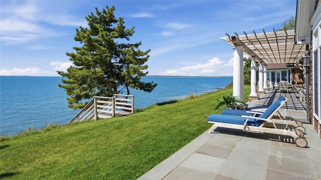 920 Cedar Point Drive E, Southold, NY 11971