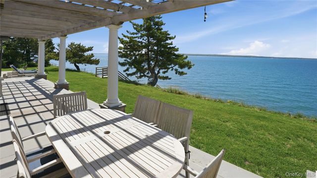 920 Cedar Point Drive E, Southold, NY 11971