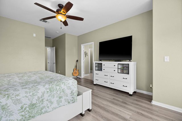 6024 Angelo ST, Round Rock, TX 78665