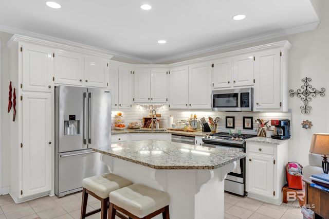 30291 Green Court, Daphne, AL 36527