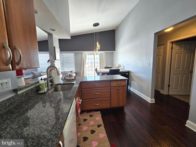 216 PRATT CT, Sewell, NJ 08080