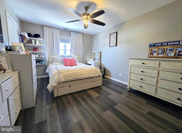 216 PRATT CT, Sewell, NJ 08080