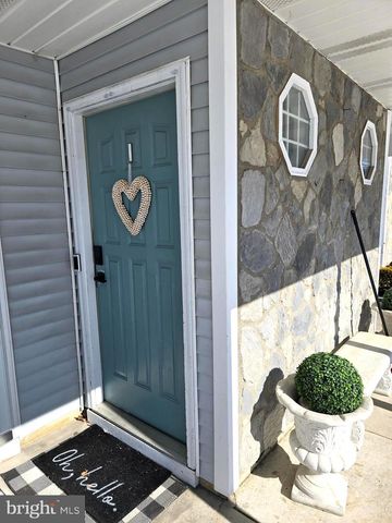 216 PRATT CT, Sewell, NJ 08080